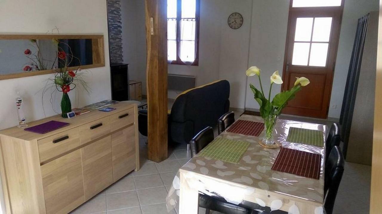 Casa de Férias Charmante Maison Solognote Renovee